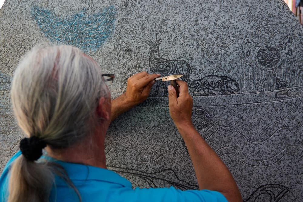 Potlatch Zeremonie - Traditionelles Schenkungsfest für Lübeck