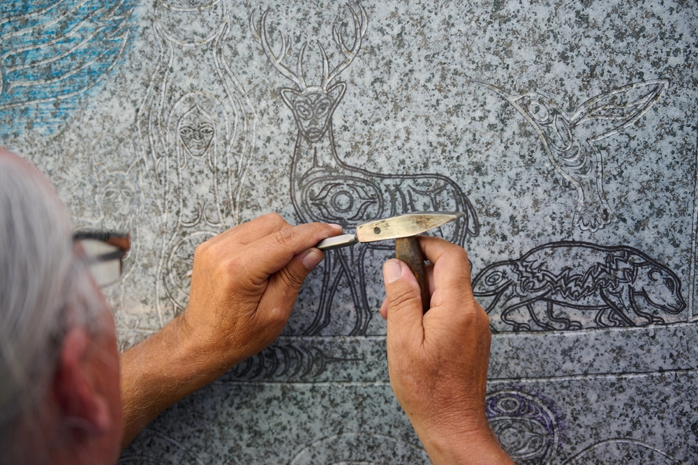 David Seven Deers Kunstwerk - Coast Salish Skulptur